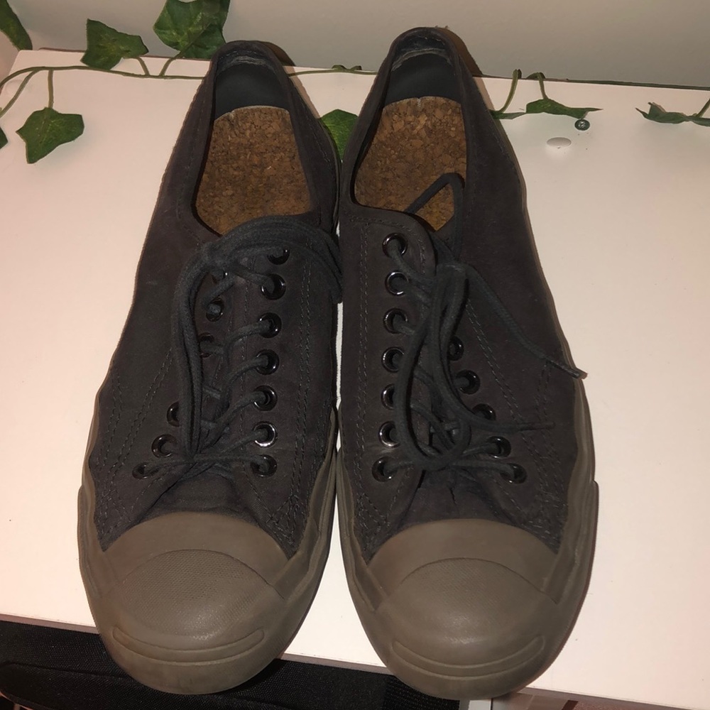 Black Converse